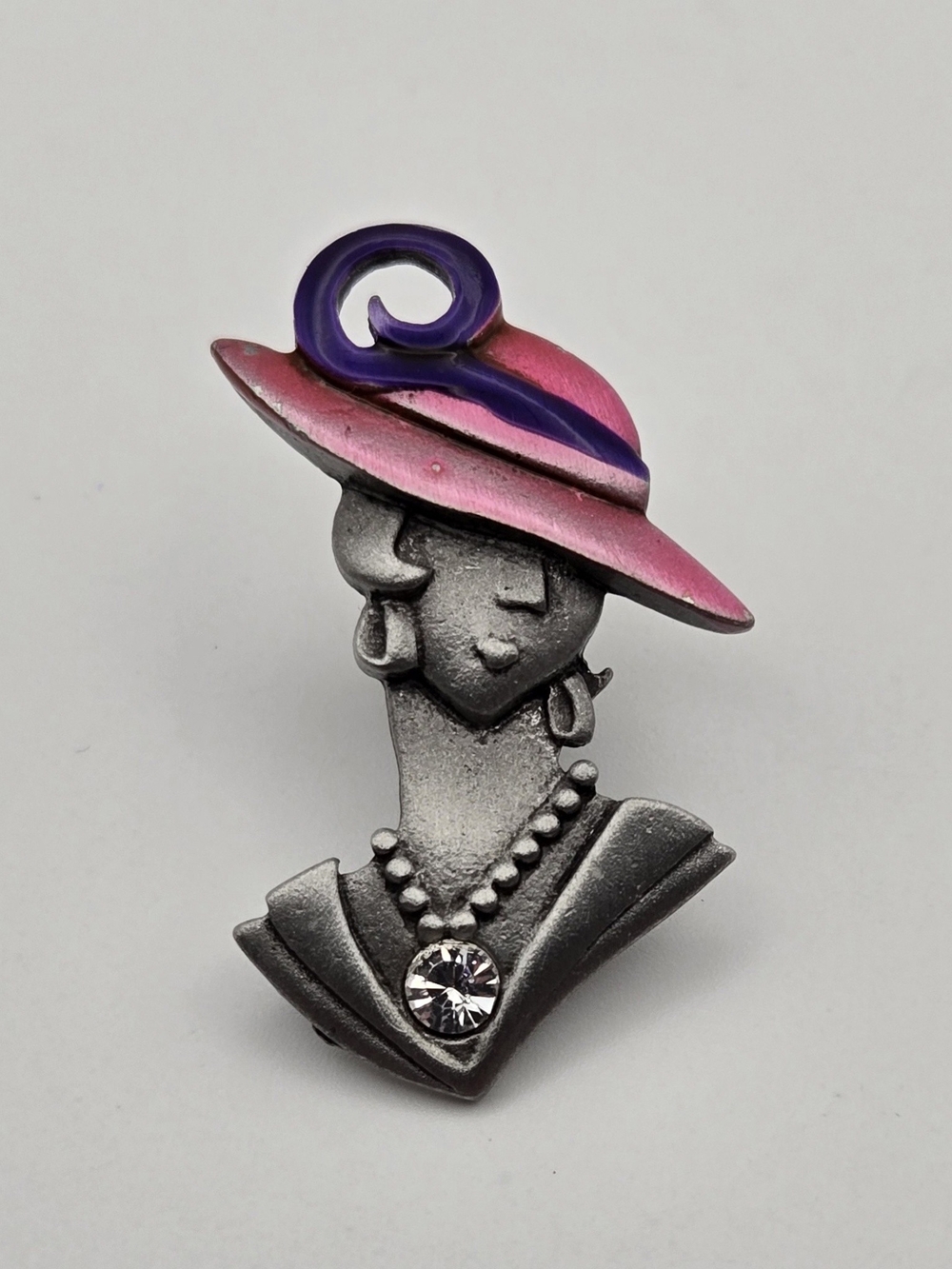 Vintage JJ Lady Pin / Brooch – Pink & Purple Hat with Rhinestone Accent